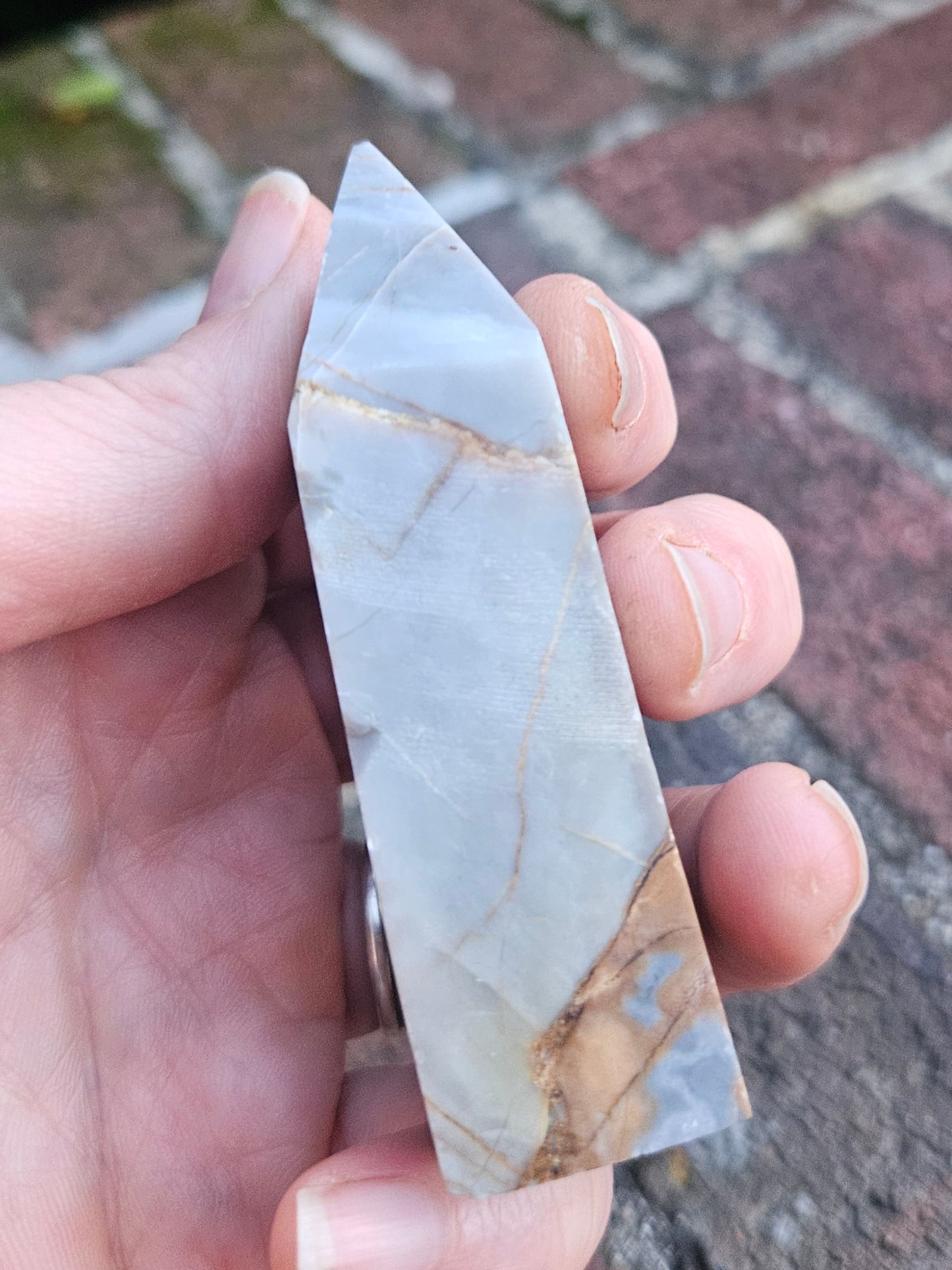 Kyanite tower