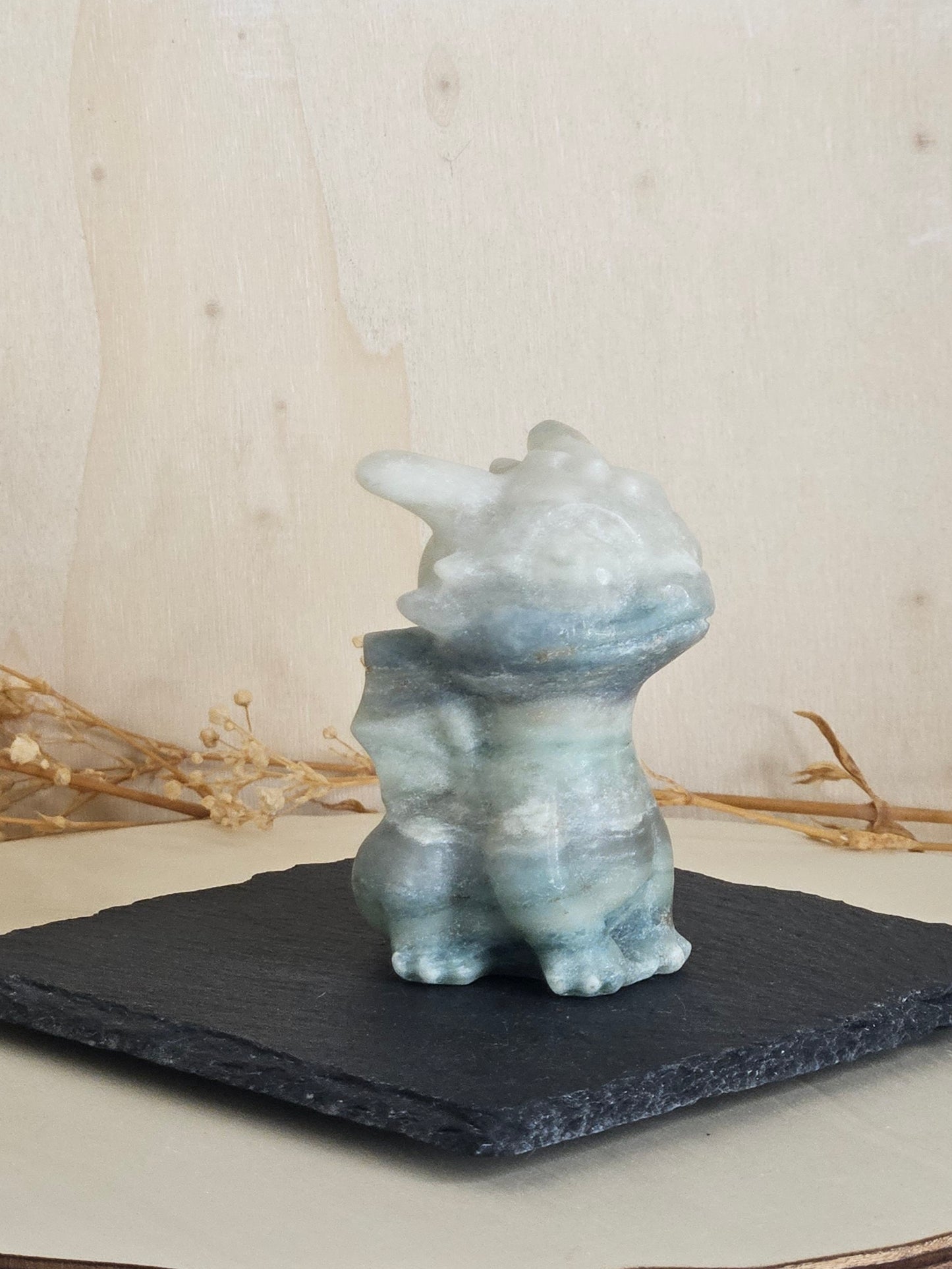 Trolliete Toothless Carving