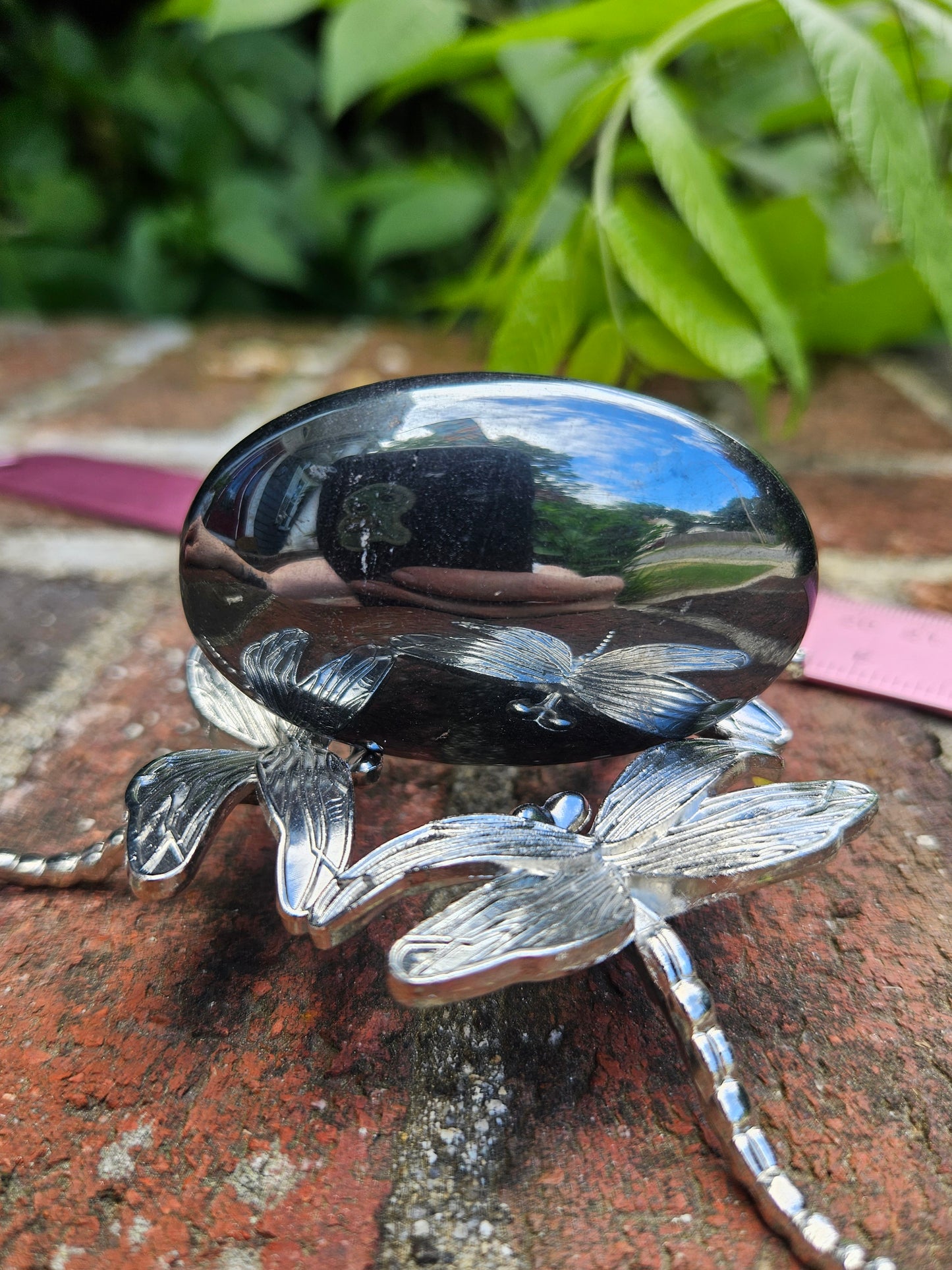 Hematite palm stone