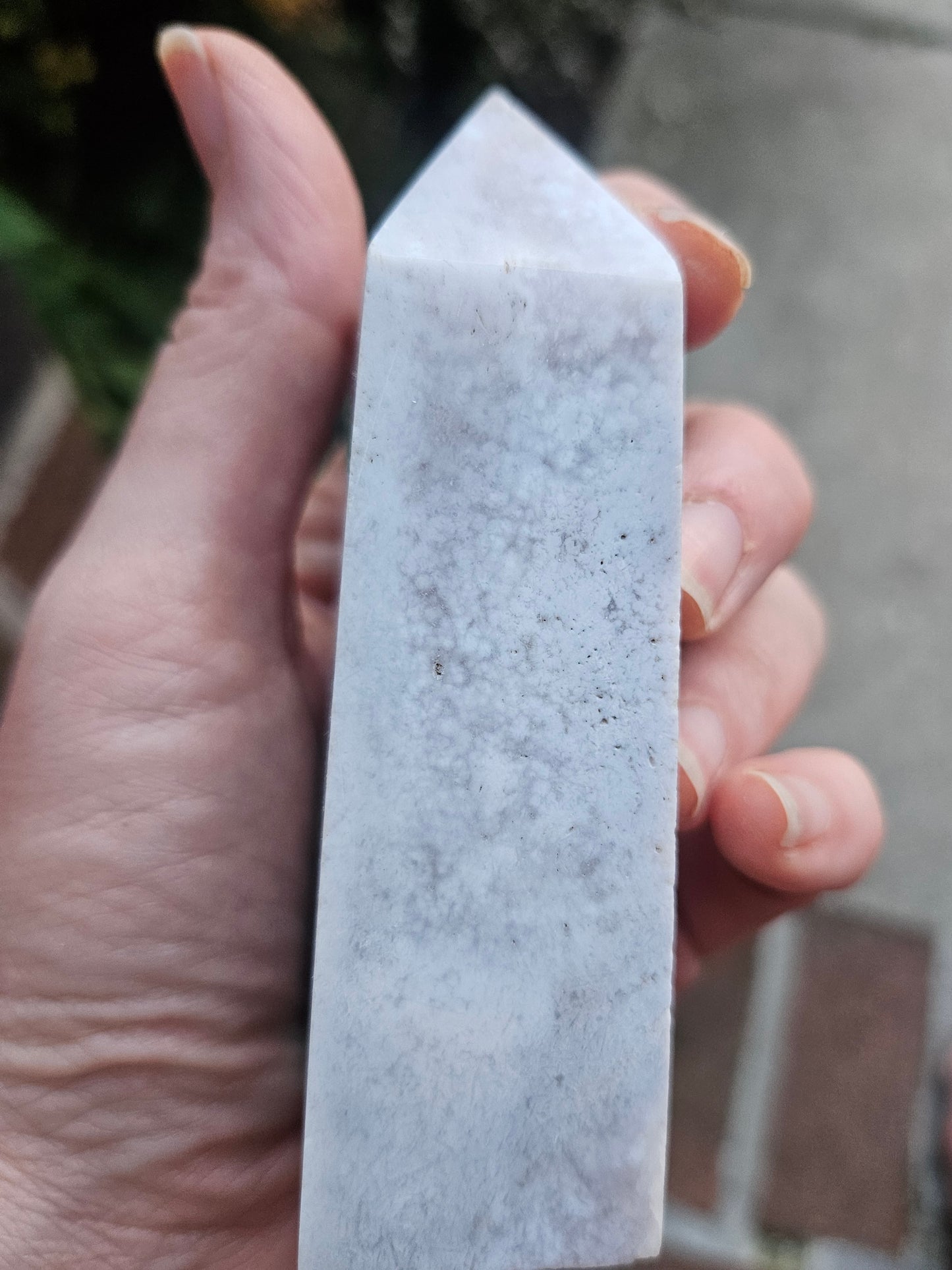 White flower Agate Tower