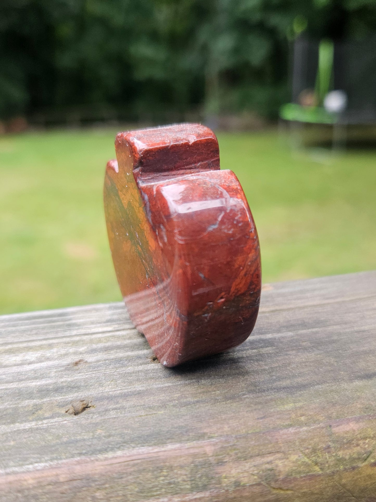 Poppy Jasper Apple carving
