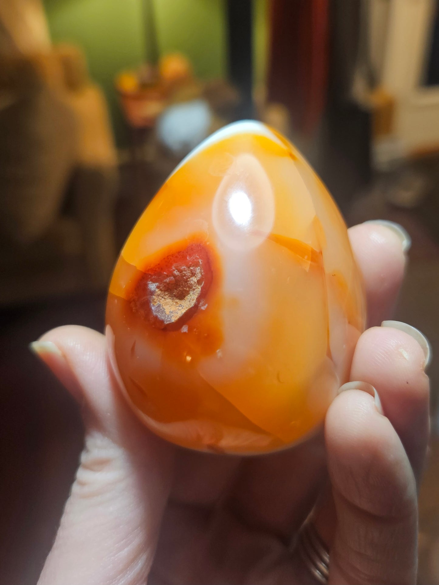 Carnelian egg